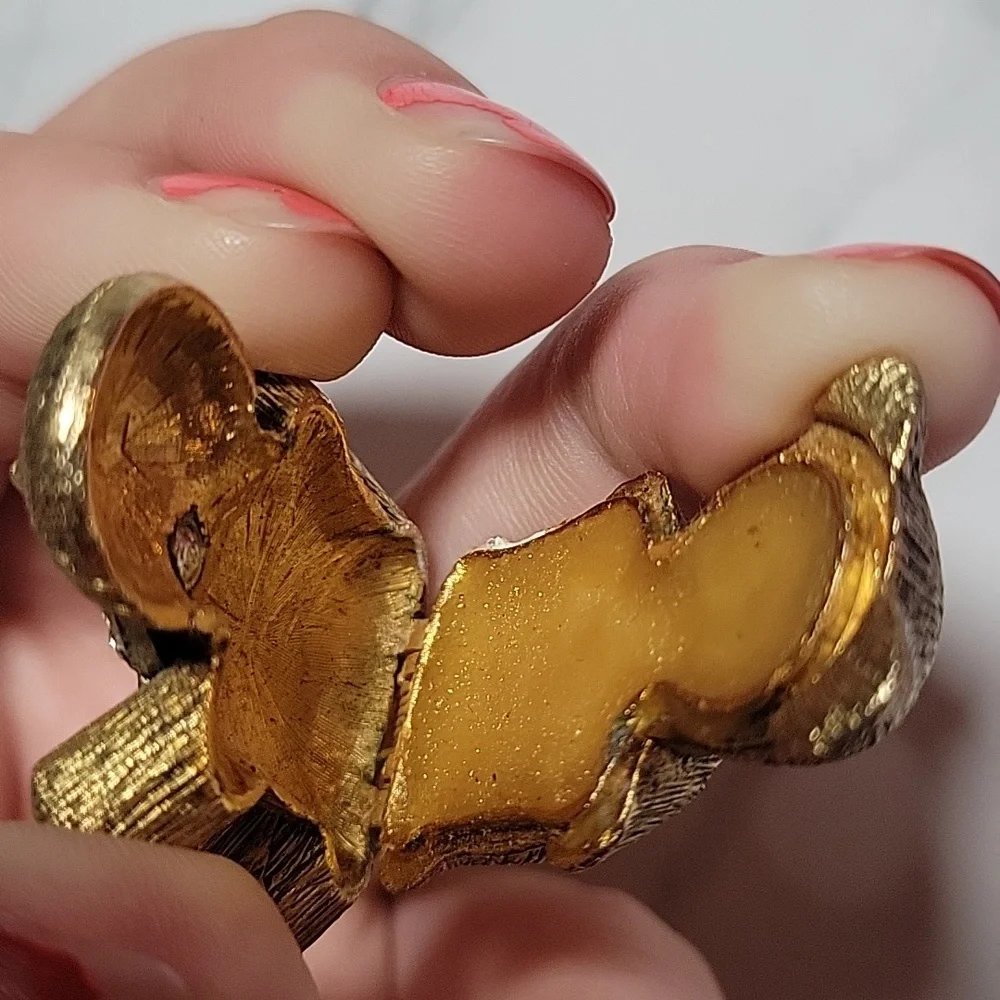 Antique Gold Metal Bear Perfume Holder